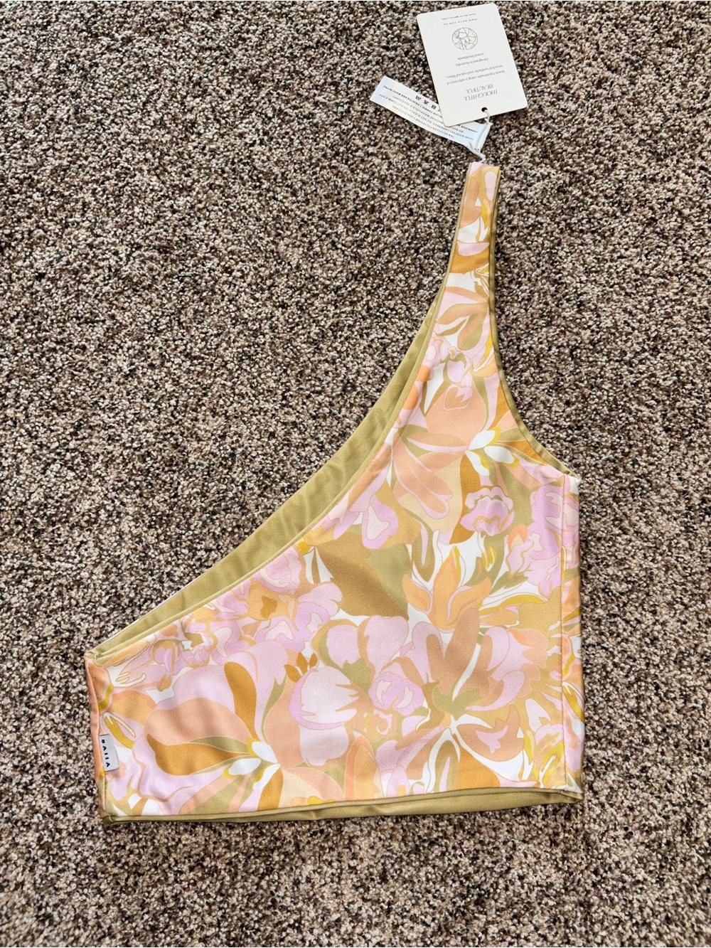 BAIIA NWT One-Shoulder Floral Bikini Top in Reversible Bermuda  Print Swim top 6 - Picture 4 of 5
